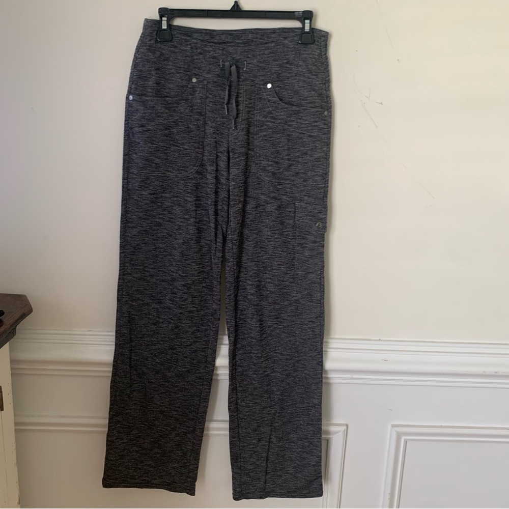 Kuhl Cargo Mova Pants Women's Straight Leg Space Dye Heather‎ Gray 6 Regular Med